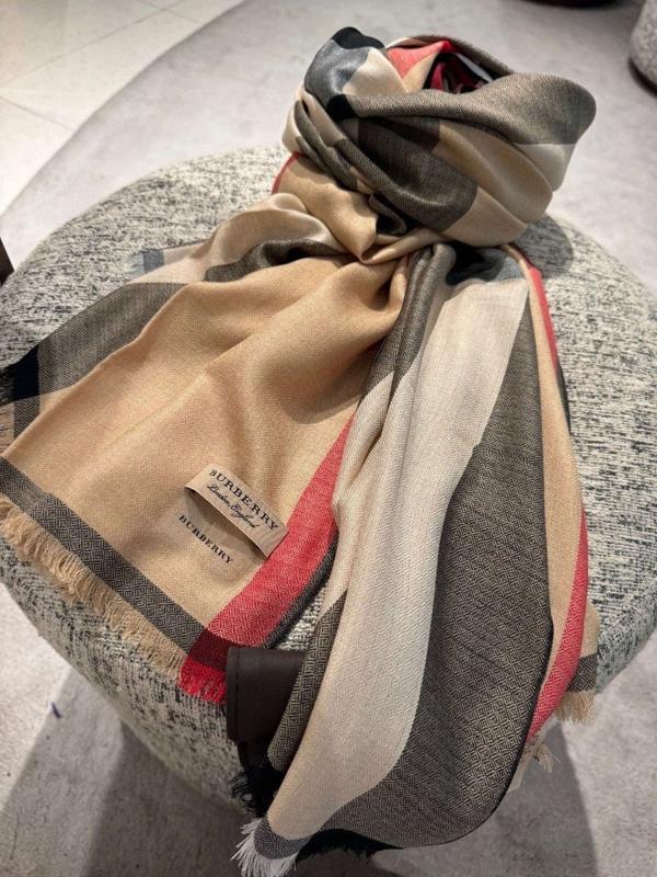 버** 클래식 스카프