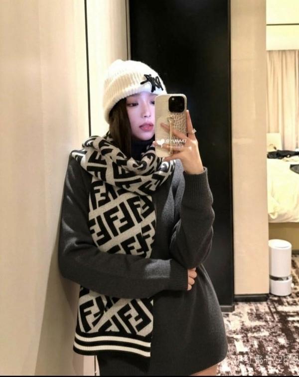 펜* FF 시그니처 울 비스코스 머플러수입최고급