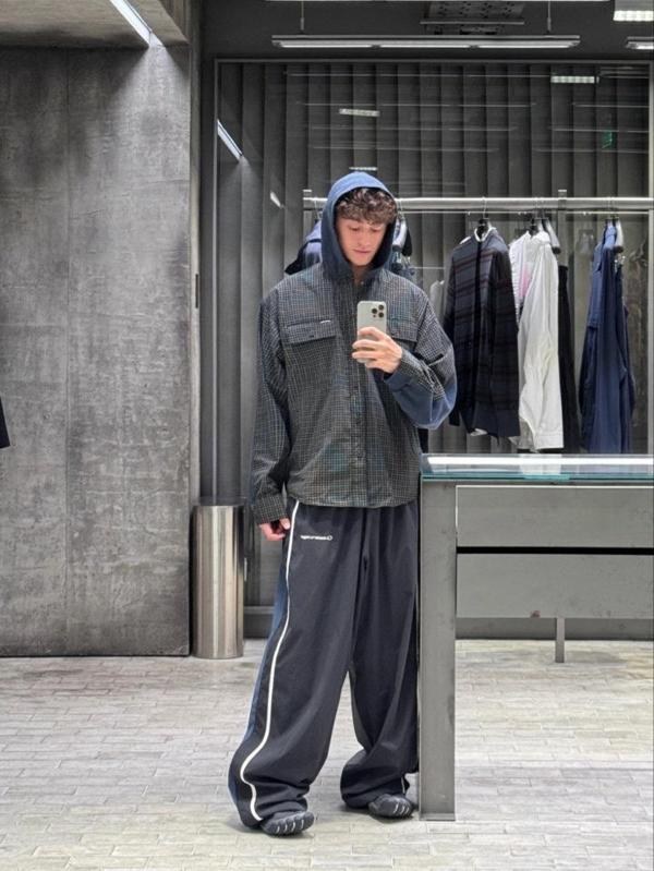 발**** 25 하이브리드 체크 포켓 후드 셔츠  수입