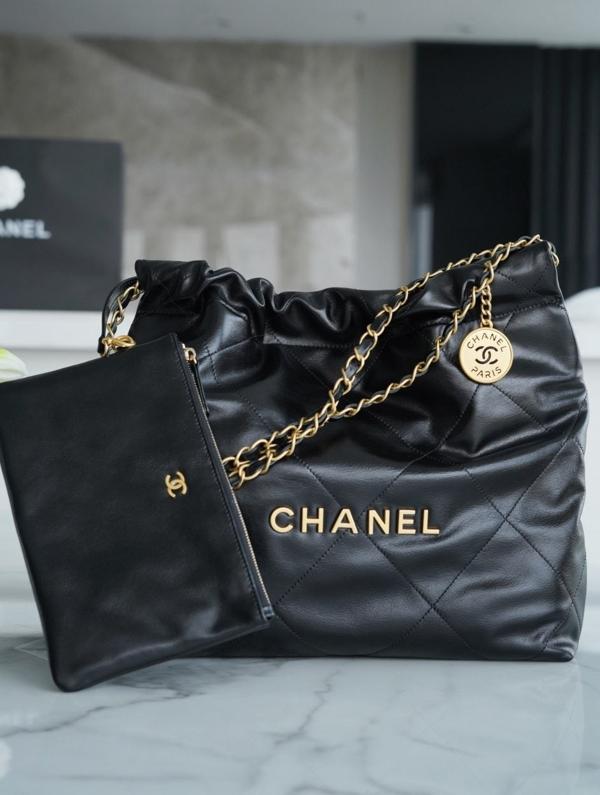 샤* 22백스몰 카프스킨 숄더백 블랙 금장