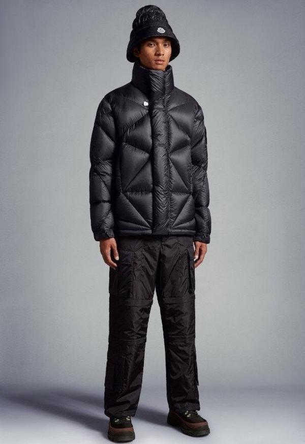 x 퍼렐 윌리엄스 오크 쇼트 다운 자켓