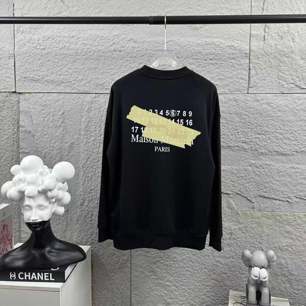 메* 마르지엘라 로고 넘버링 맨투맨