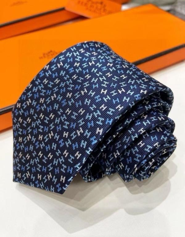 에*** 실크 넥타이