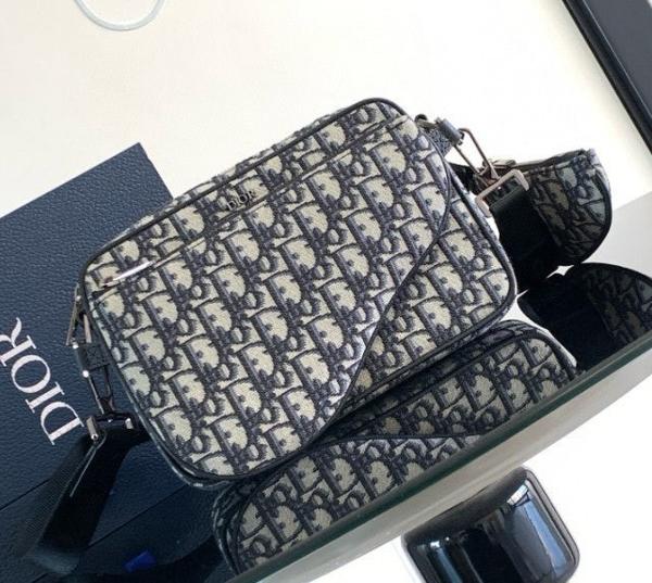 디* 크로스 새들 트리플 파우치 오블리크 자카드 블랙