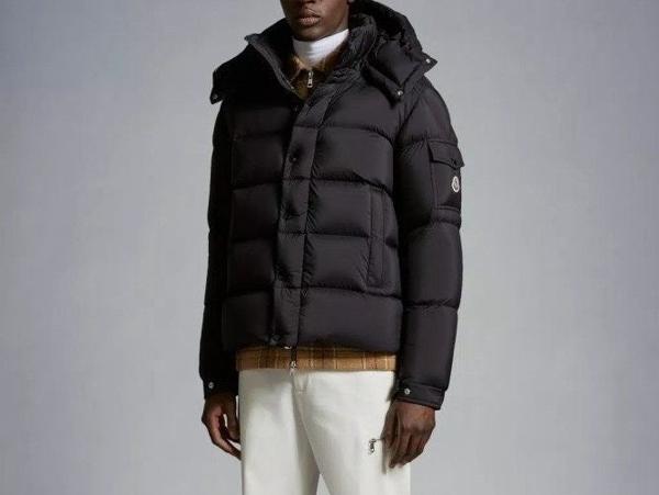 Vezere Down Jacket 베제르 구스다운 신상