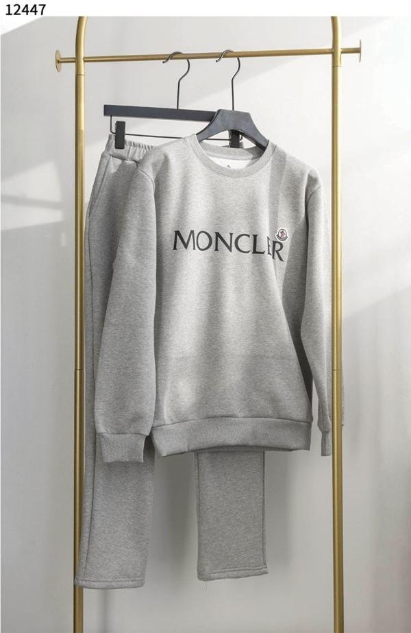 이니셜 엠보로고 라운드 패치 맨투맨 기모 세트