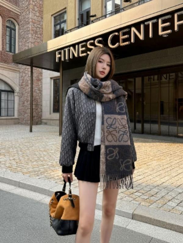 로** 아나그램 체크보드 울캐시 머플러수입최고급