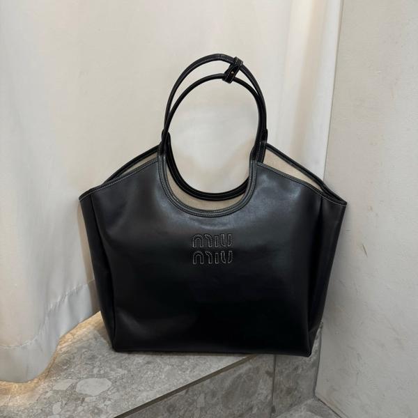 미*** 아이비 가죽백