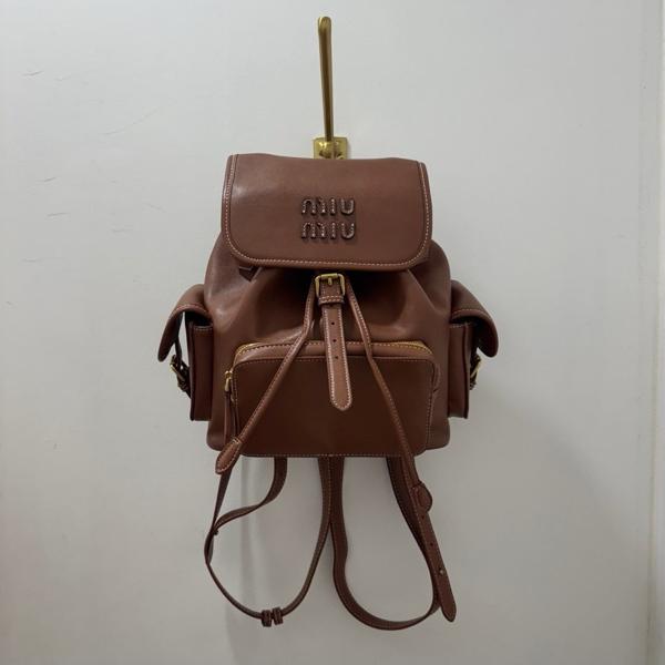 미*** 수입 고급 가죽 백팩