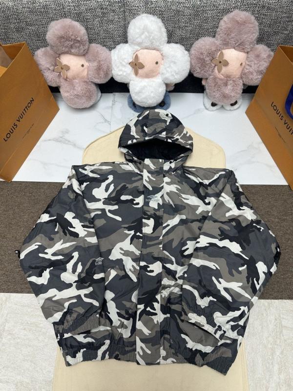 발**** M1174 카모 프린트 스키 자켓