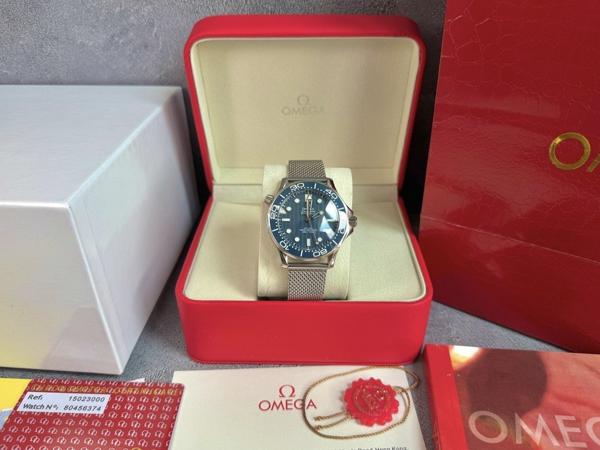 오** 씨마스터 다이버300M 42mm 네이비