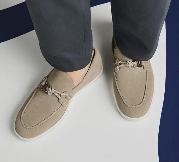 에*** 이그나시오 로퍼 베이지 가렛