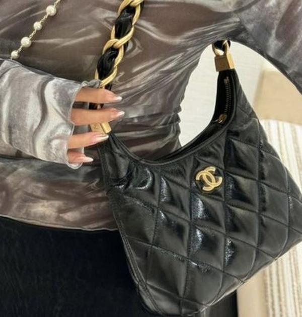 샤* 고급 호보백 램스킨 금장 블랙 스몰