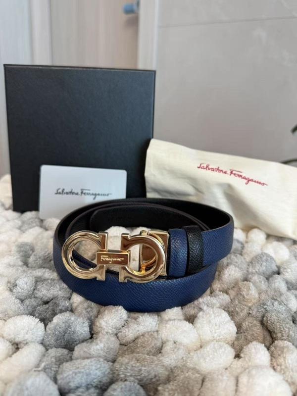 페*** 유광 금장 벨트 (여성용)