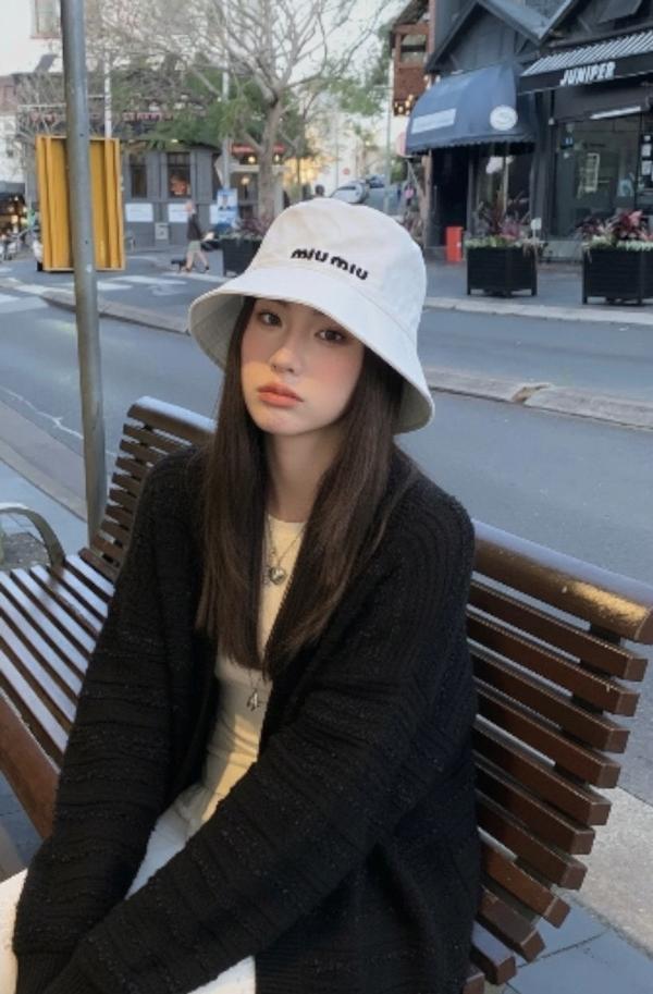 미*** 로고 자수 버킷햇 수입