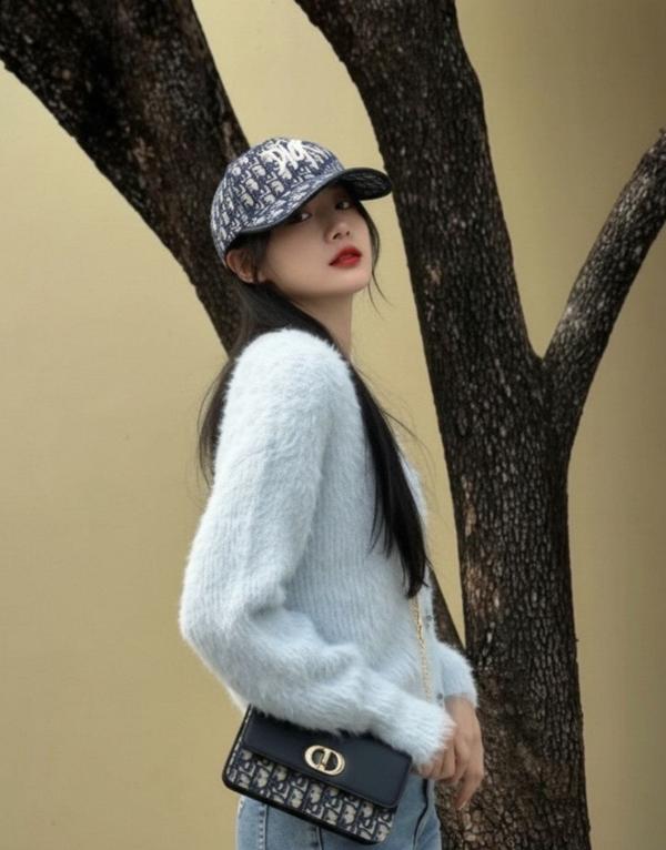 디* 오블리크 자가드 볼캡 수입