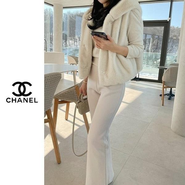 샤* 밍크 페이크 퍼 후드조끼