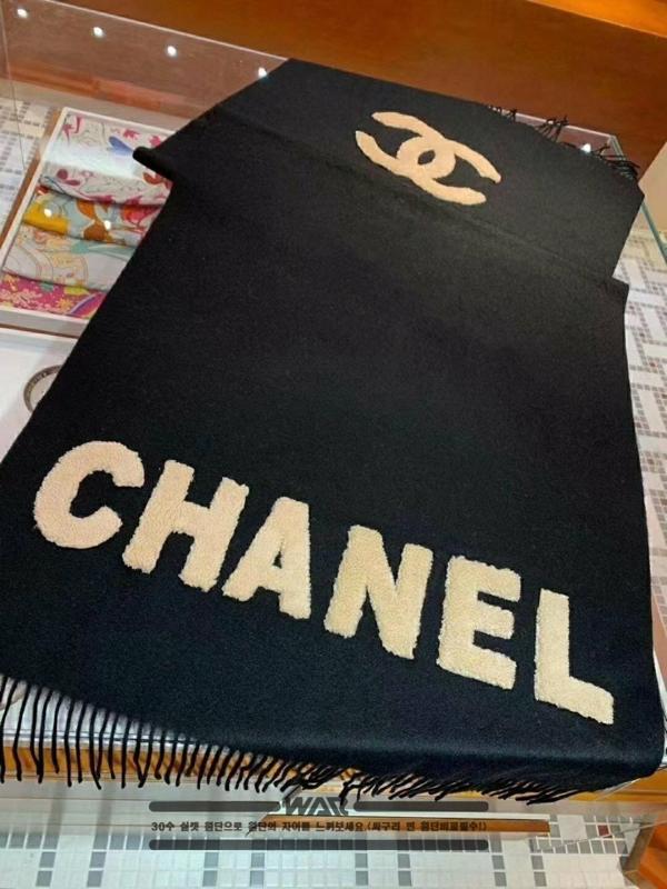 샤* 캐시미어 베이직 로고 블랙 숄