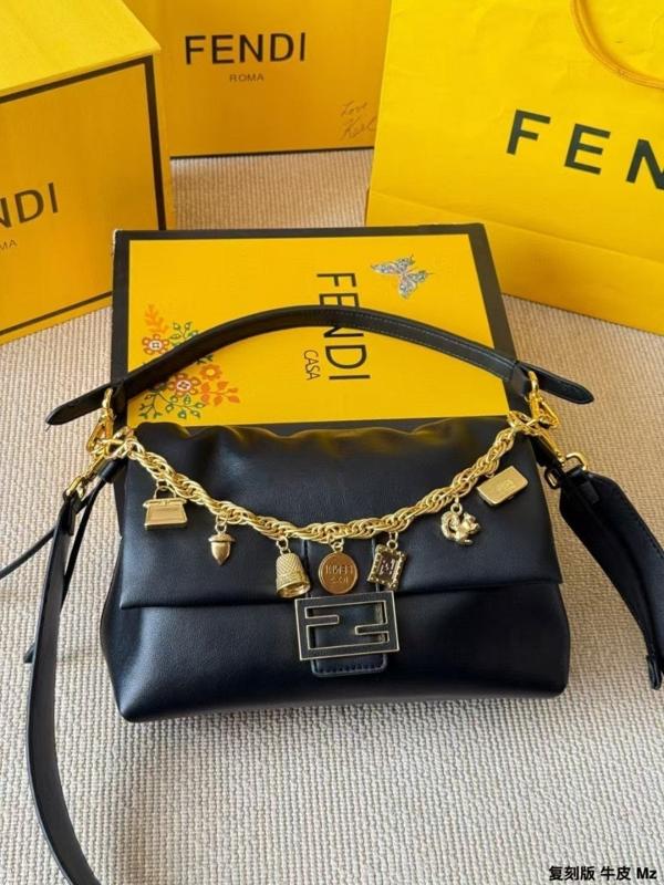 펜* 맘마 미디엄백