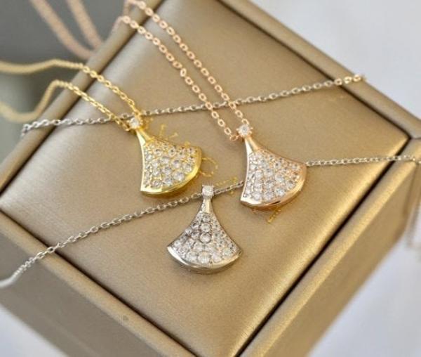 불** 디바스 드림 목걸이