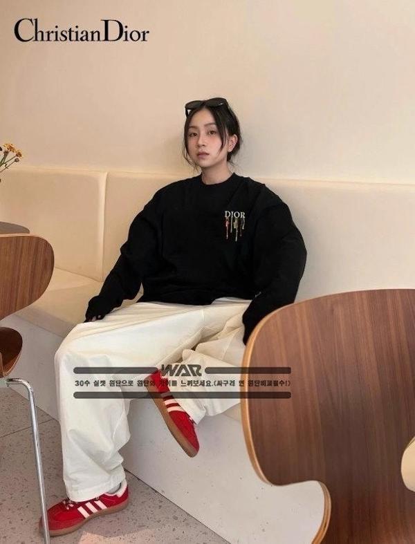 디* 빈티지 물감 디자인 밍크양기모 티셔츠