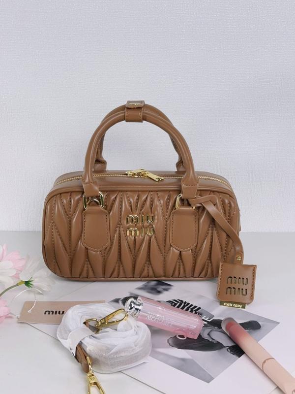 미*** 마테라쎄 아르카디