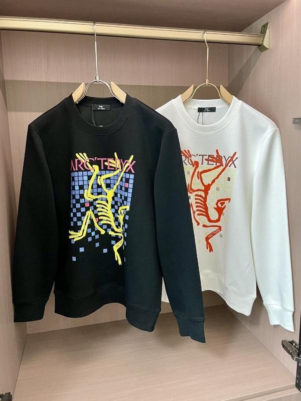 아**** 운보이 그래픽 맨투맨