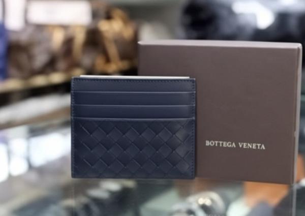 보** 인트레치아토 카드지갑 수입최고급