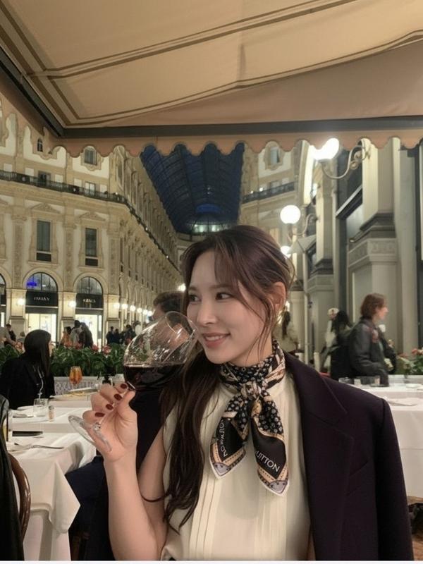 루* 모노그램 로고 스카프