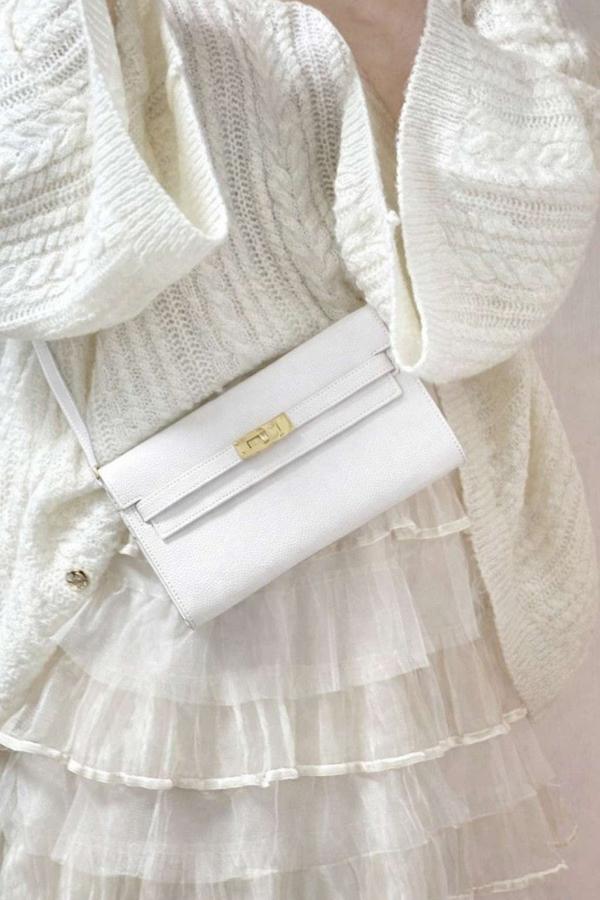 에*** 켈리 투 고(화이트금장)