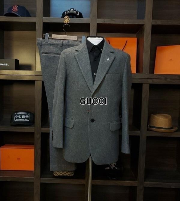 구* 루이 시그니쳐 클래식허니 슈트 셋트