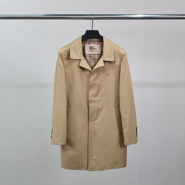 버** 기사자수 트렌치 코트