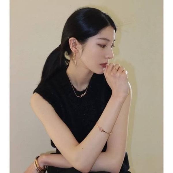 티** 바이올렛큐빅 팔찌