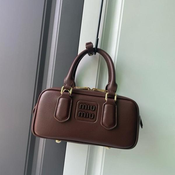 미*** 아르카디 스몰