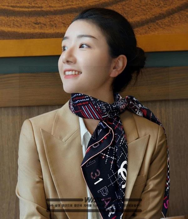 샤* 빈티지 문양 사각 스카프