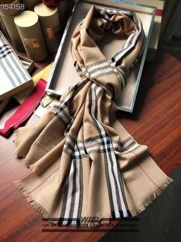 버** 시그니쳐 캐시미어 브라운 스카프