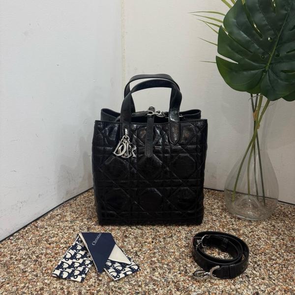 디* 뚜주흐 나노 버티컬 토트백