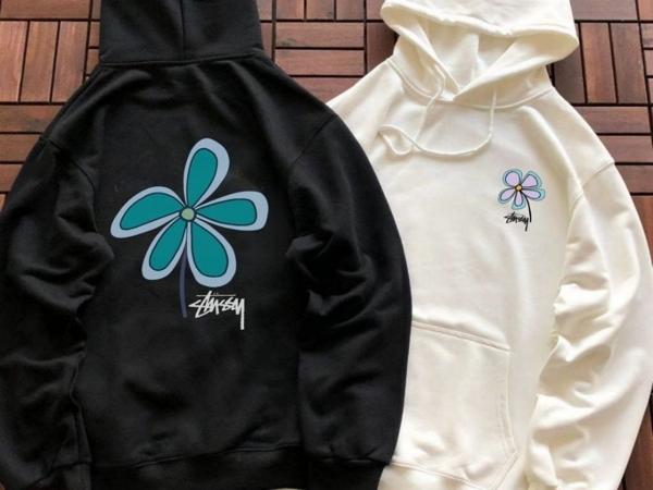 스** 클로버 플라워 후드티