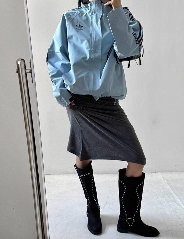 아*** 우븐A 바람막이