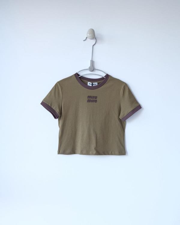 미*** 26 컨템포러리 로고 티셔츠  수입