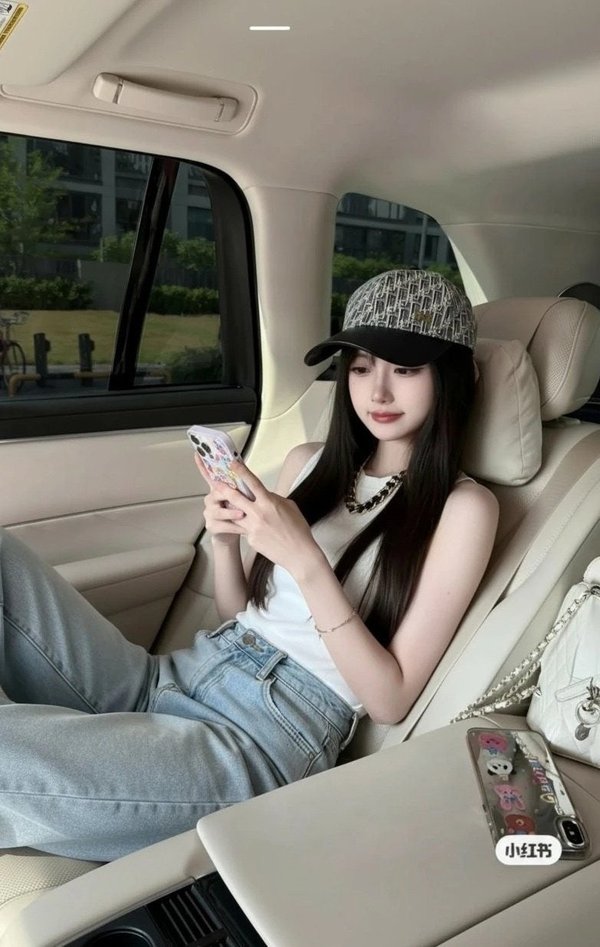 디* 로고 레터링 자가드 볼캡 ✔수입