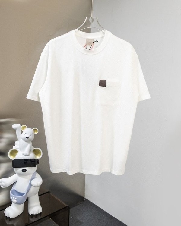 디* 포켓 래더포인트 티셔츠