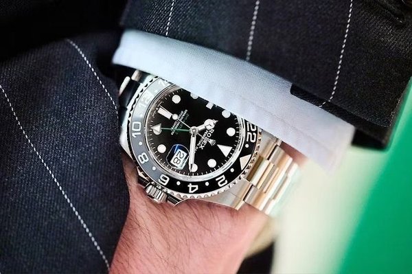 로** GMT-Master II 브루스웨인