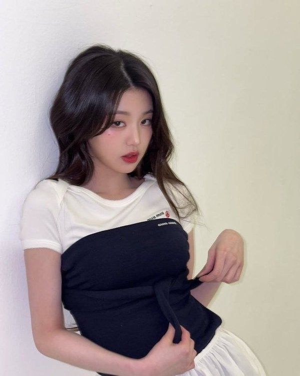 미*** x 쁘띠 바토 스트래치 슬림 반팔티셔츠 - 수입