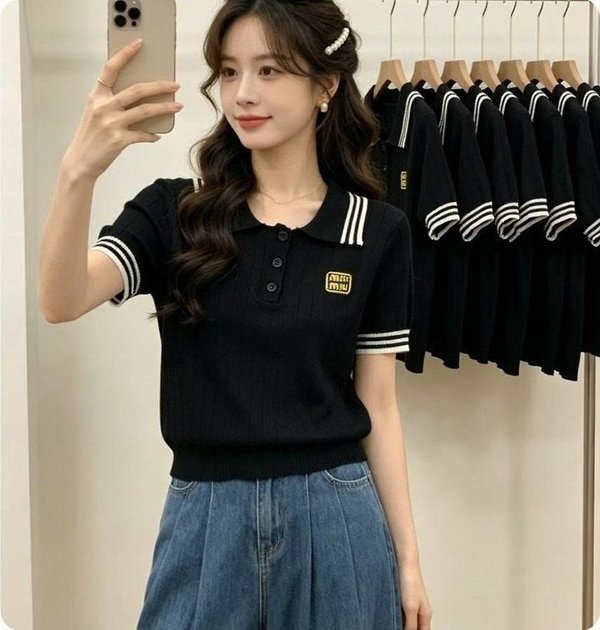 미*** 카라 골드패치 니트