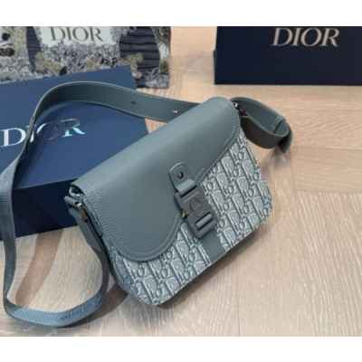 디* Saddle 스몰플랩 스트랩백풀박스