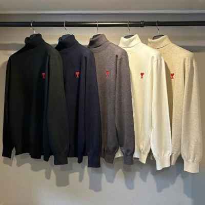 아* 드 꾀흐 엠브로이더리 터틀넥 니트