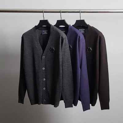 필* 로고와펜 가디건