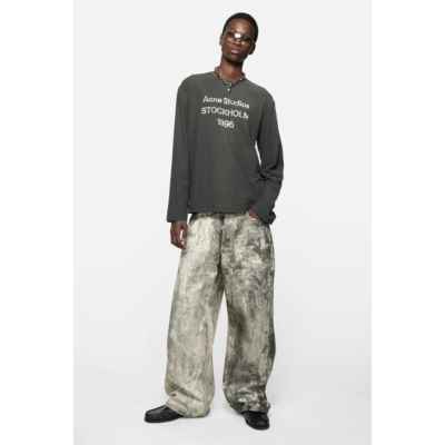 아** 스톡홀롬 긴팔 티셔츠