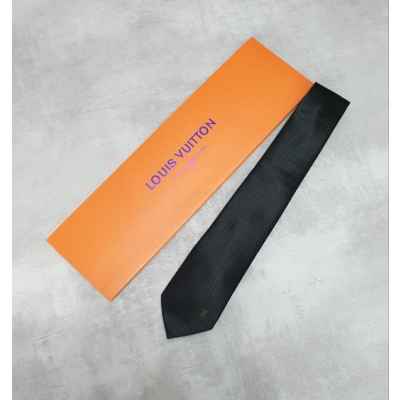 루* 펀칭 자수 넥타이